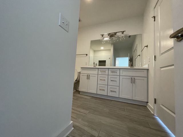 1677 54th Ave N Apt 202, Nashville, TN 37209