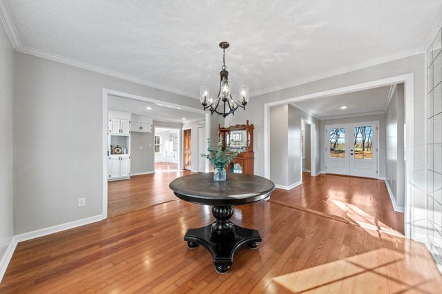 731 Maynard Ln, Columbia, TN 38401