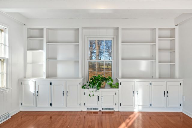 731 Maynard Ln, Columbia, TN 38401