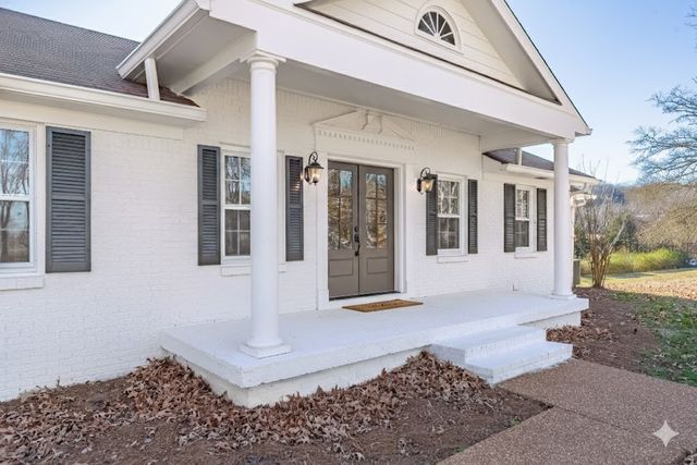 731 Maynard Ln, Columbia, TN 38401