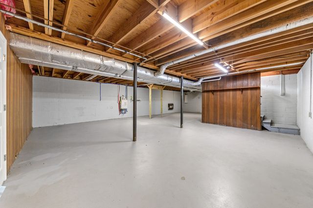 731 Maynard Ln, Columbia, TN 38401