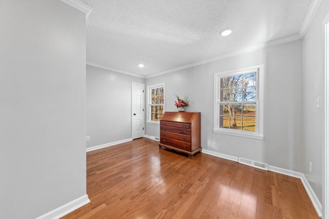 731 Maynard Ln, Columbia, TN 38401