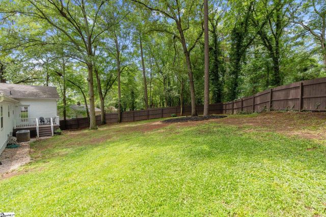 2 Prancer Avenue, Greenville, SC 29605