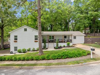 2 Prancer Avenue, Greenville, SC 29605
