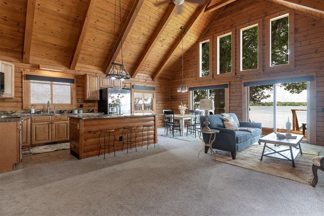 9715 Woodlawn Drive, Portage, MI 49002