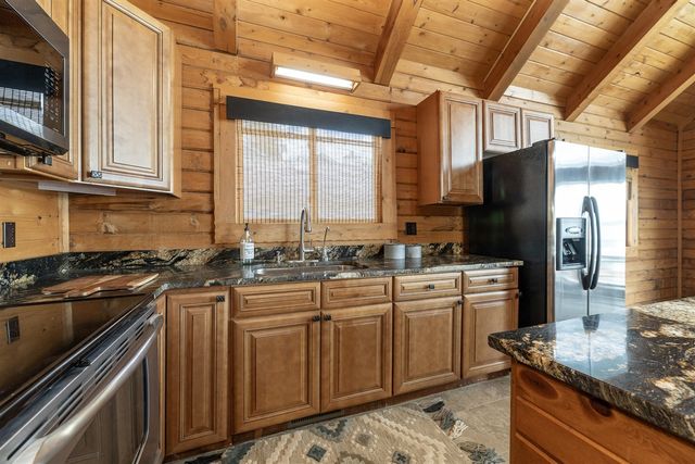9715 Woodlawn Drive, Portage, MI 49002