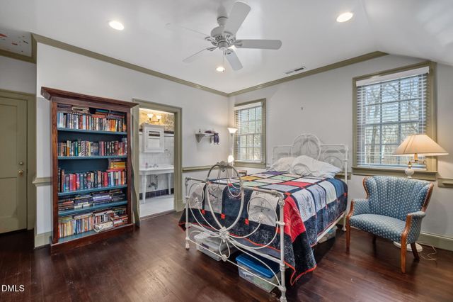 18 Marchmont Court, Durham, NC 27705