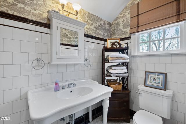 18 Marchmont Court, Durham, NC 27705