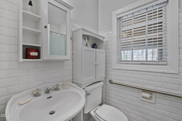 18 Marchmont Court, Durham, NC 27705