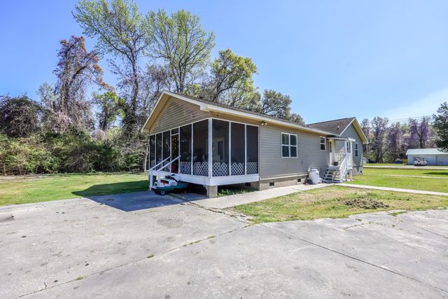 57 Jacobs Ave., Georgetown, SC 29440