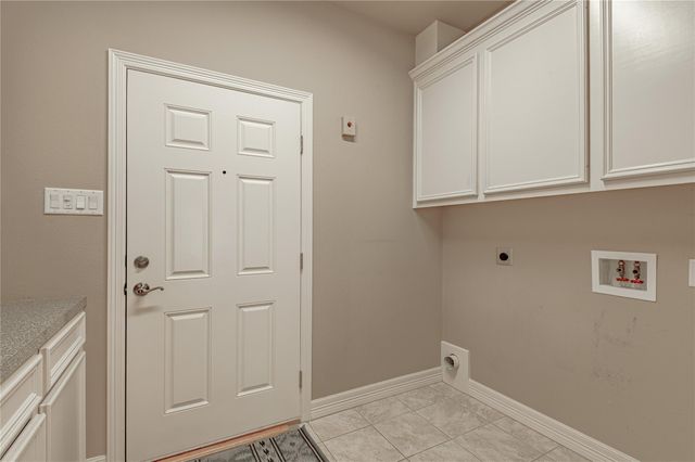 249 Broadmoor Drive, Huntsville, TX 77340