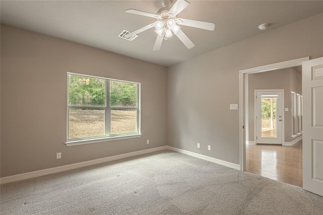 249 Broadmoor Drive, Huntsville, TX 77340