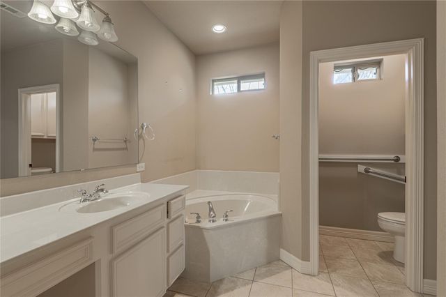 249 Broadmoor Drive, Huntsville, TX 77340