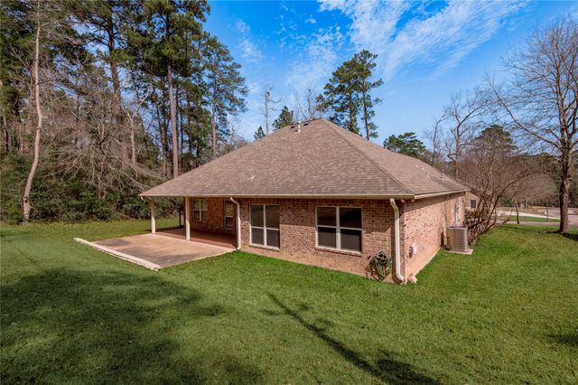 249 Broadmoor Drive, Huntsville, TX 77340