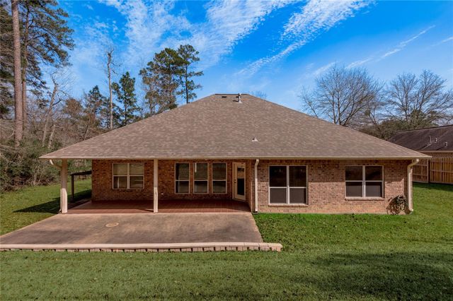 249 Broadmoor Drive, Huntsville, TX 77340