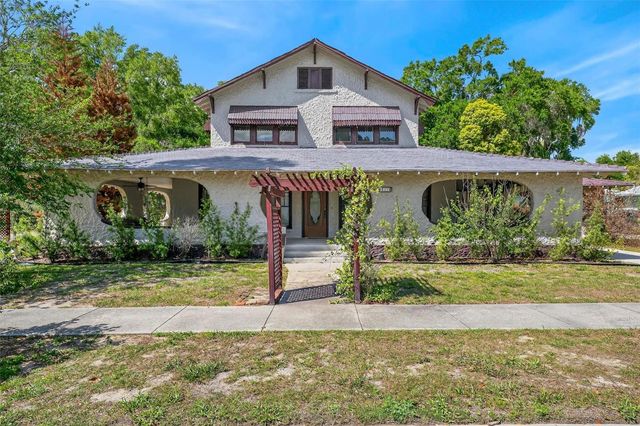 211 CASSADY STREET, Umatilla, FL 32784