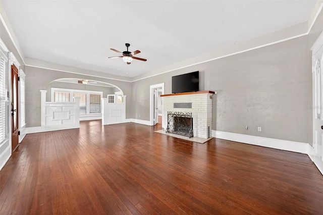 211 CASSADY STREET, Umatilla, FL 32784