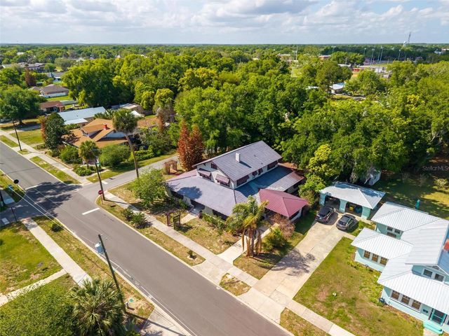 211 CASSADY STREET, Umatilla, FL 32784