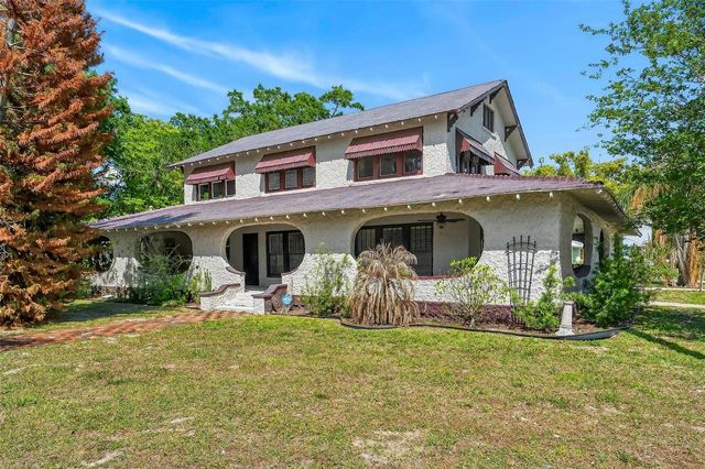 211 CASSADY STREET, Umatilla, FL 32784