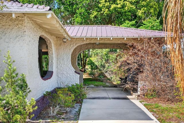 211 CASSADY STREET, Umatilla, FL 32784