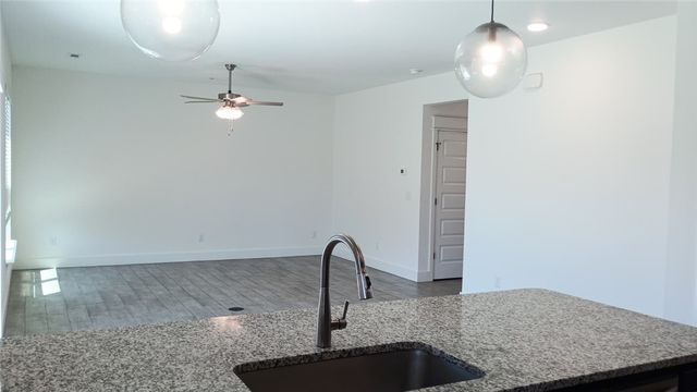 2141 Bluebonnet Lane, Centerton, AR 72719
