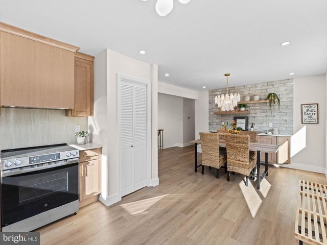 366 INDEPENDENCE BLVD, Lawnside, NJ 08045