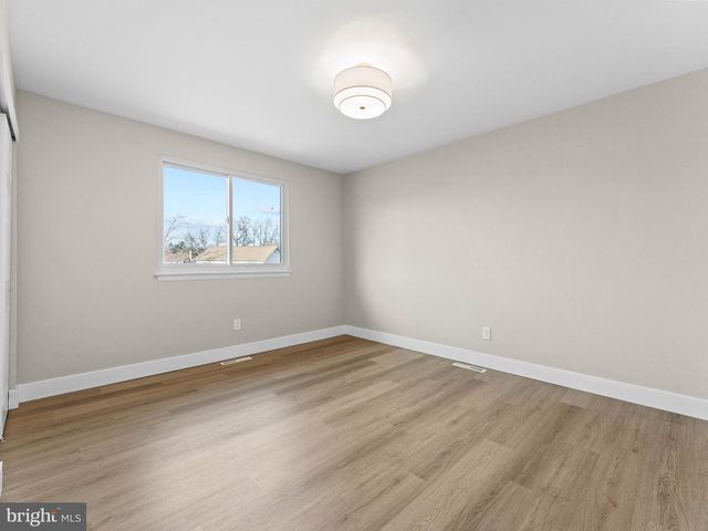 366 INDEPENDENCE BLVD, Lawnside, NJ 08045