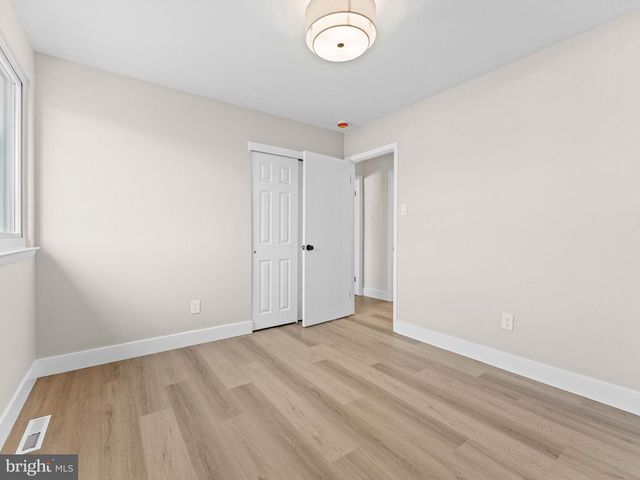 366 INDEPENDENCE BLVD, Lawnside, NJ 08045