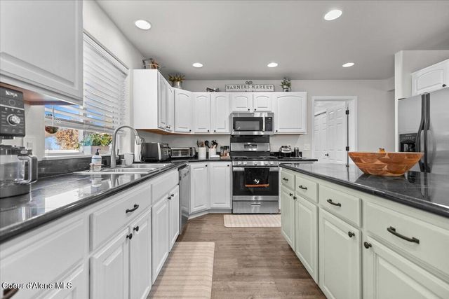 7767 N Gila Ct, Coeur D'alene, ID 83815