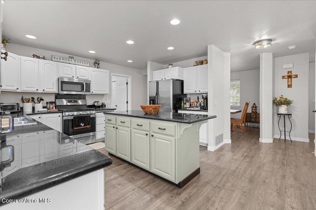 7767 N Gila Ct, Coeur D'alene, ID 83815