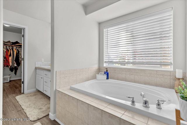 7767 N Gila Ct, Coeur D'alene, ID 83815