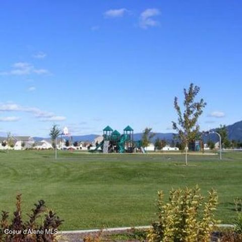 7767 N Gila Ct, Coeur D'alene, ID 83815