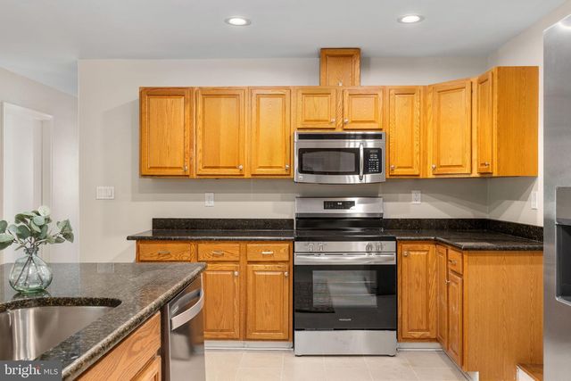 13 DOG PATCH LN, Stafford, VA 22554