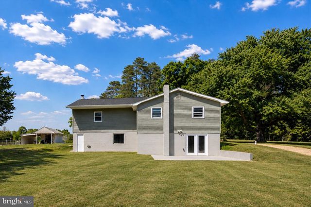 13 DOG PATCH LN, Stafford, VA 22554