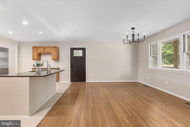 13 DOG PATCH LN, Stafford, VA 22554