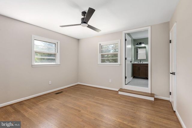 13 DOG PATCH LN, Stafford, VA 22554