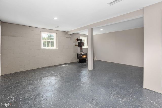 13 DOG PATCH LN, Stafford, VA 22554