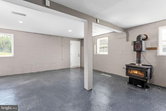 13 DOG PATCH LN, Stafford, VA 22554