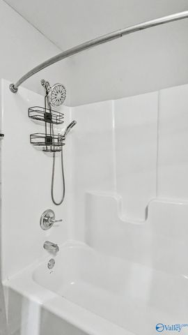 20126 Sandlin Road, Elkmont, AL 35620