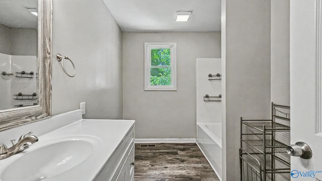 20126 Sandlin Road, Elkmont, AL 35620