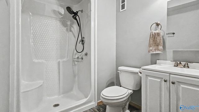 20126 Sandlin Road, Elkmont, AL 35620