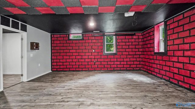 20126 Sandlin Road, Elkmont, AL 35620