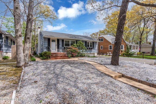 704 Barberry Drive, Brick, NJ 08723