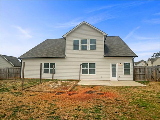 16 Fox Drive, Winder, GA 30680