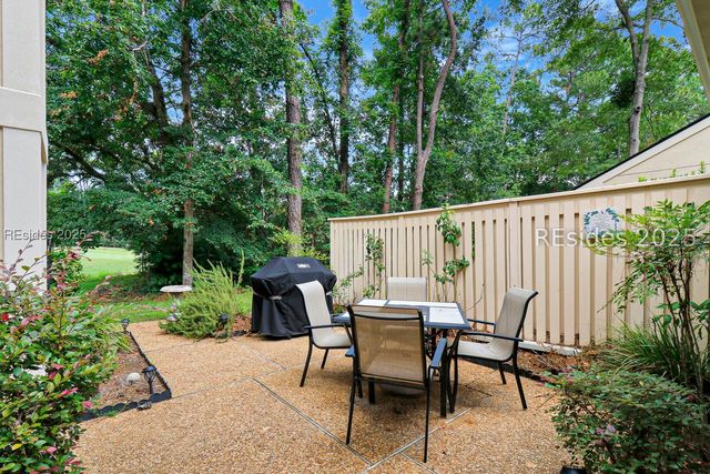 1 High Bluff Rd Apt 2017, Hilton Head Island, SC 29926