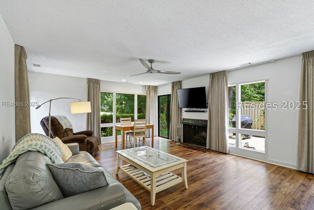 1 High Bluff Rd Apt 2017, Hilton Head Island, SC 29926