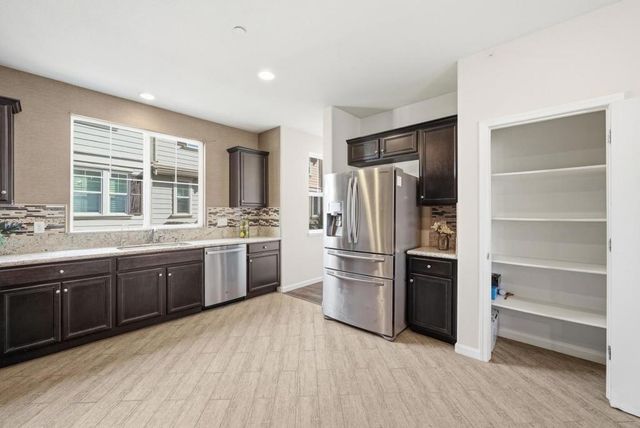 7026 N Mariposa Lane, Dublin, CA 94568