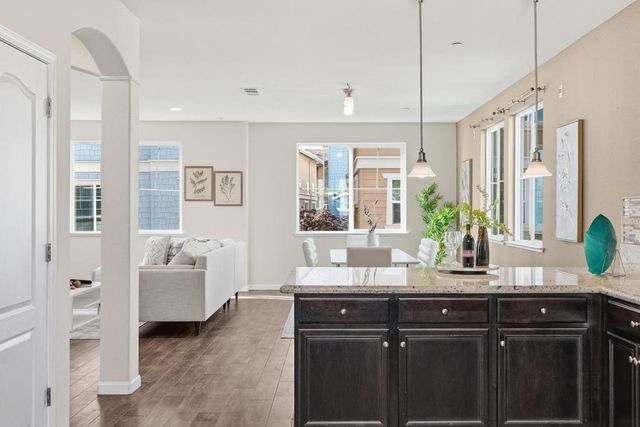 7026 N Mariposa Lane, Dublin, CA 94568