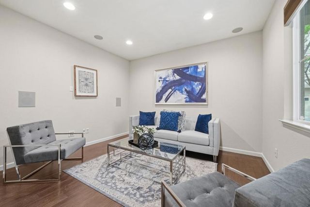 7026 N Mariposa Lane, Dublin, CA 94568