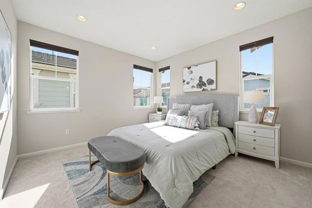 7026 N Mariposa Lane, Dublin, CA 94568